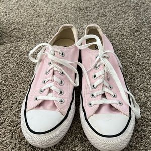 Light pink converse women’s size 8 practically brand new